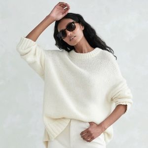Jenni Kayne ivory Alpaca cocoon crewneck. Mint condition!